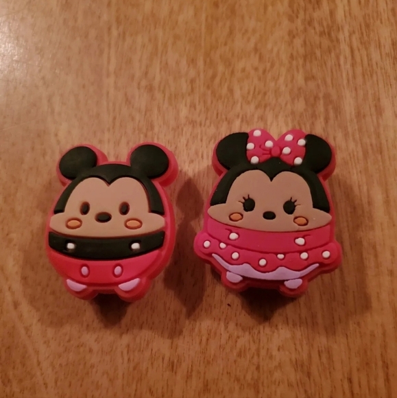 Disney Tsum Tsum Jibbitz Croc Shoe Charms Minnie & Mickey Mouse Set - Picture 1 of 1